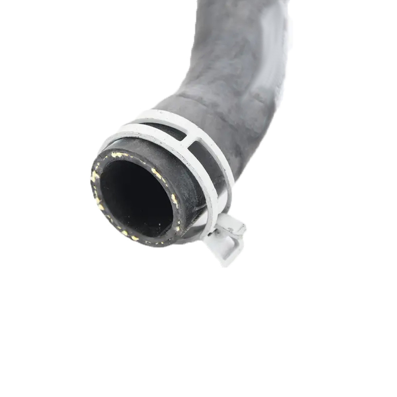 Części samochodowe Radiator Chłodzący węzeł Rurociąg wodny 2712030282 Do Mercedes-Benz M271 W204 W212 E200 E300