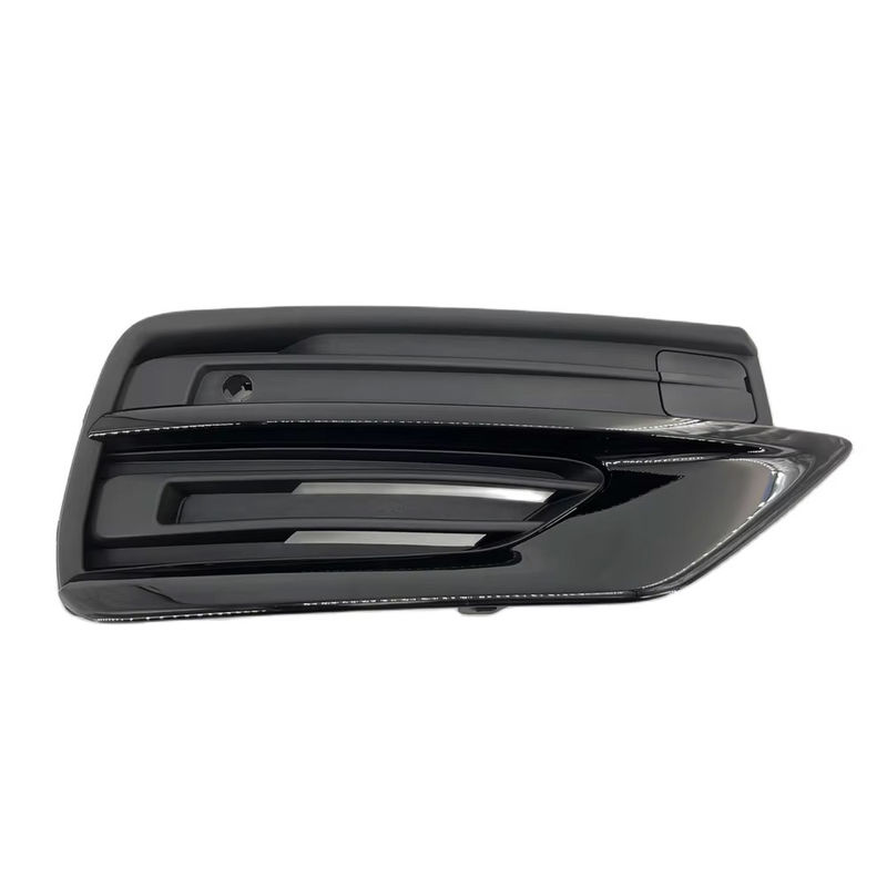Ceny fabryczne Części samochodowe OE 31663515 31663514 Wentylacja zderzaka przednia zewnętrzna lampa mgłowa Grill Cover dla Auto Parts XC90