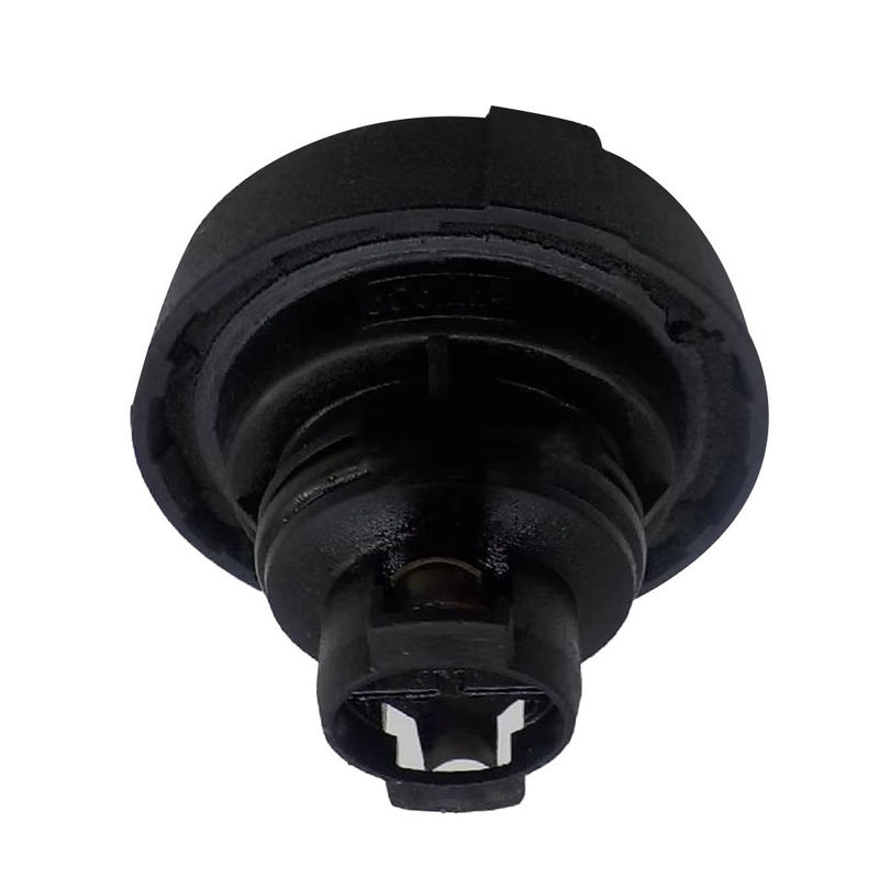 Womala Cena fabryczna Części samochodowe OE 30677911 Motor Oil Filler Cap dla Auto Parts XC60