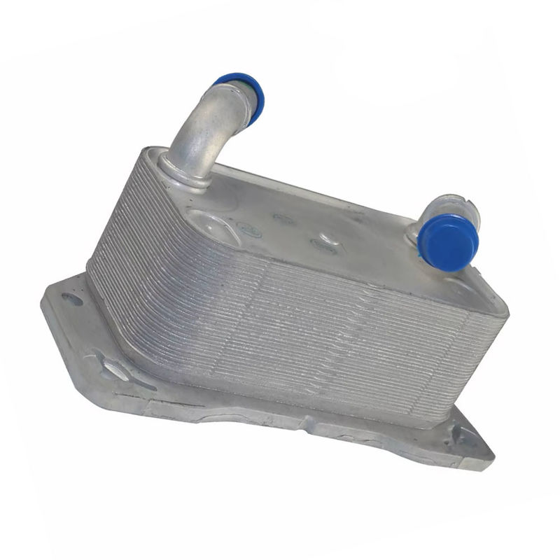 Fabryka Części samochodowe 31368636 Chłodnia oleju silnikowego dla Auto Parts XC90 V70 XC60 MK2 Części zamienne samochodu przekładnia