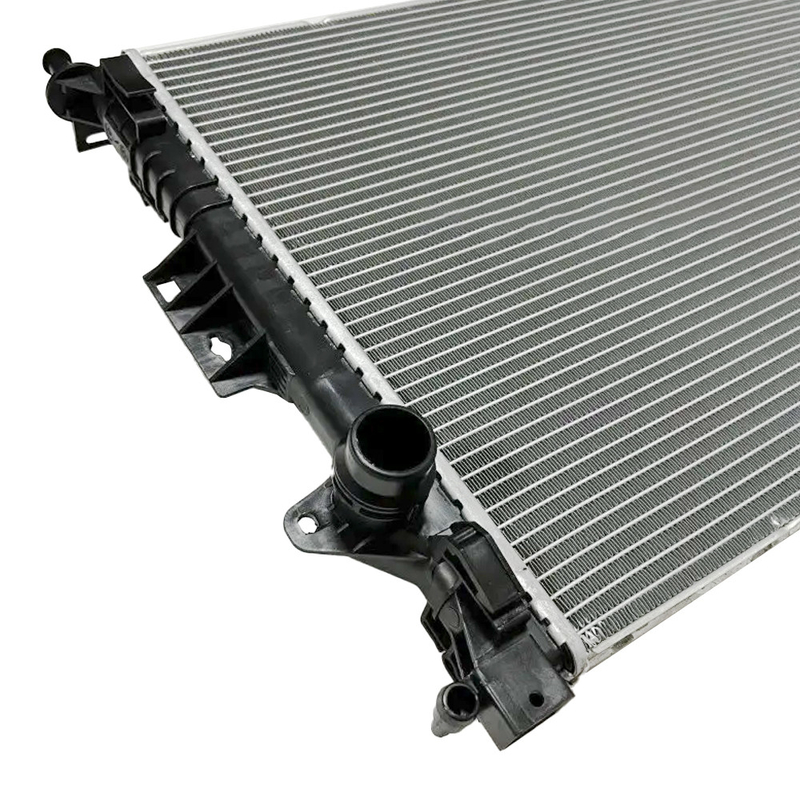 WOMALA Radiator LR070463 dla Land Rover Discovery Spor Range Rover Evoque 2020