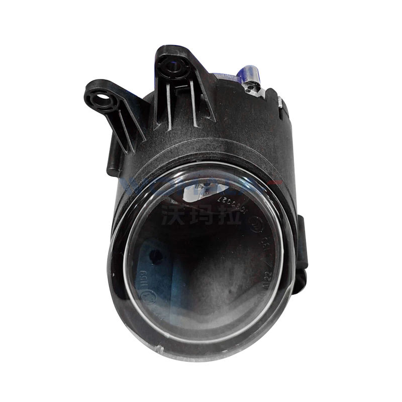 Lewa przednia lampa przeciwmgielna Womala OE 31213175 do Auto Parts C30 C70 S40 V50