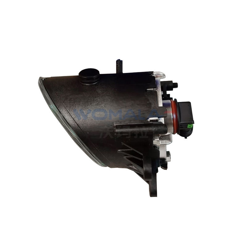 Lewa przednia lampa przeciwmgielna Womala OE 31213175 do Auto Parts C30 C70 S40 V50