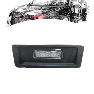 Światło na tablicy rejestracyjnej 31446531 dla S60 XC60 S90 V60