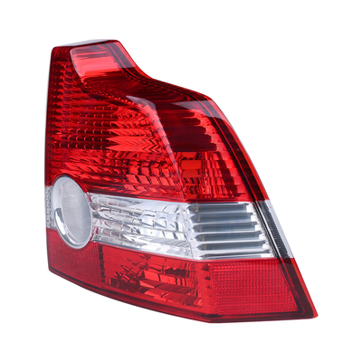Oe 31213555 Wymiana tylnego prawego światła tylnego for  S40 V50